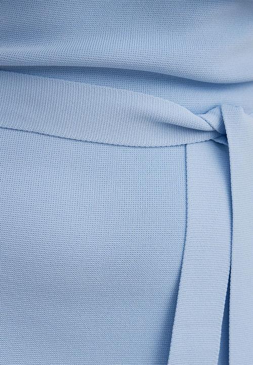 Forever New - Charlize asymmetric frill midi dress in soft blue