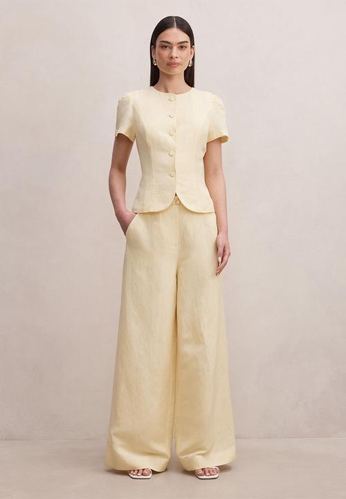 Forever New - Matilda linen blend wide leg pants in butter yellow set