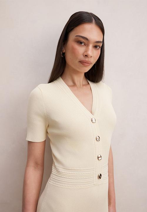 Forever New - Niki v-neck stitch knit dress in lemon yellow