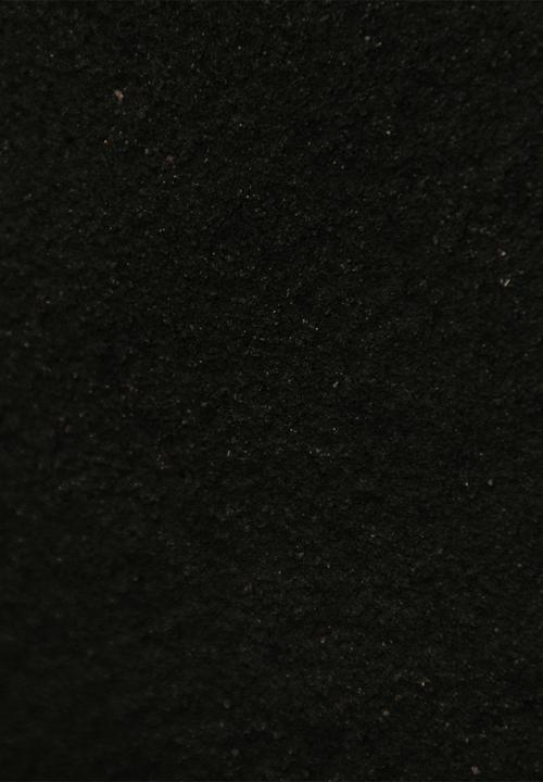 Noha - Meru Vase - Black