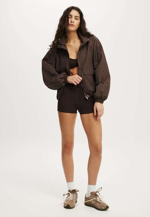 Cotton On - Ultra Soft Tie Front Micro Short - French Roast1