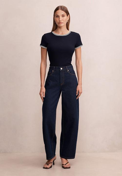 Forever New - Rosie tipped trim short sleeve t-shirt in navy