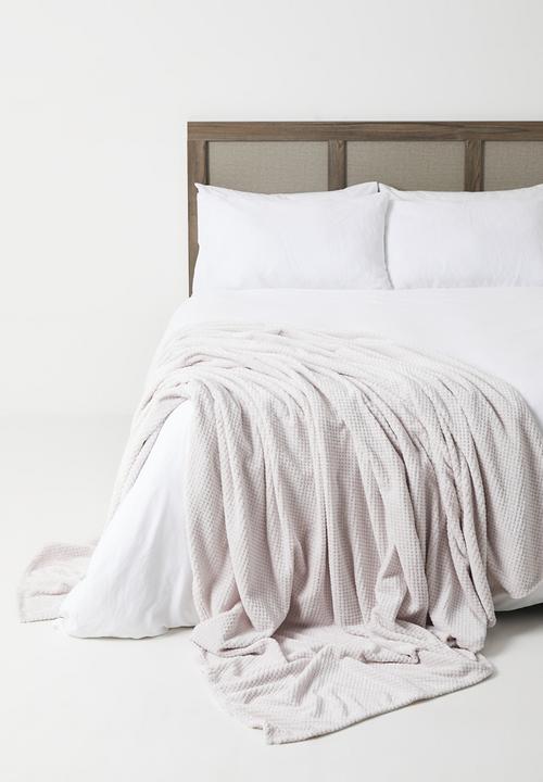 Horrockses - Avedon Blanket - Champagne 