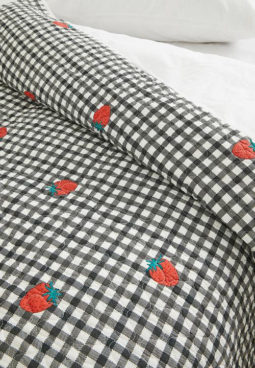 Pop Candy - Gingham quilted coverlet - red/strawberry aop