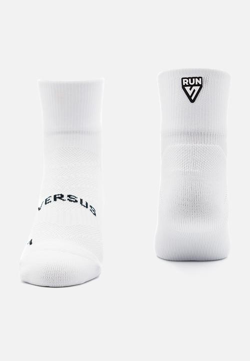 Versus - Running Quarter Socks - White
