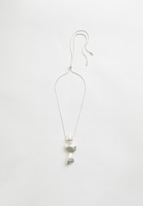 Tessa Design - Pia-Rose Abstract Metal Pendant Necklace - Silver