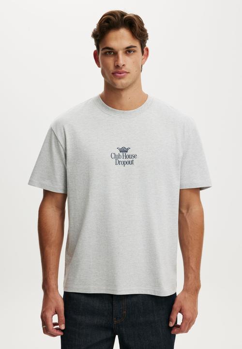 Cotton On - Everyday Fit Graphic T-Shirt-Grey Marle / Club House Dropout