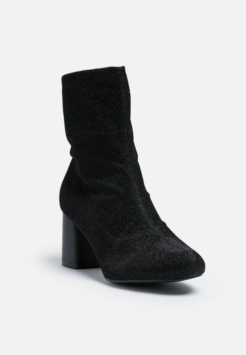 Truffle - Triny - Black
