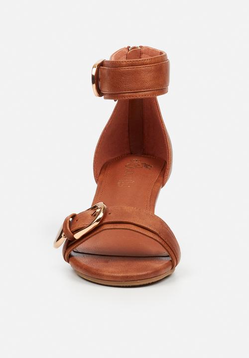 Butterfly Feet - Shani 16 wedge heel - tan