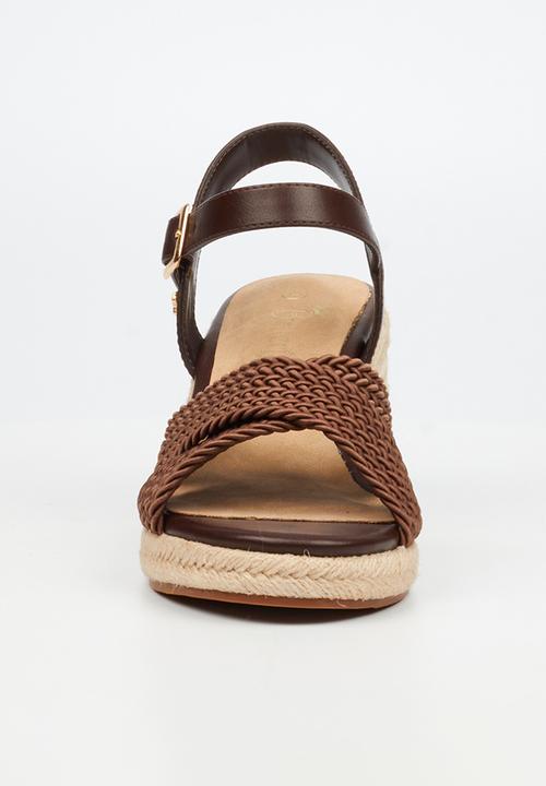 Butterfly Feet - Escada 2 espadrille wedge heel - chocolate