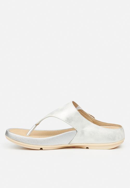 Butterfly Feet - Wander 1 t-bar sandal - silver