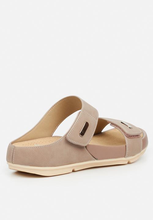 Butterfly Feet - Wander 2 strap sandal - taupe