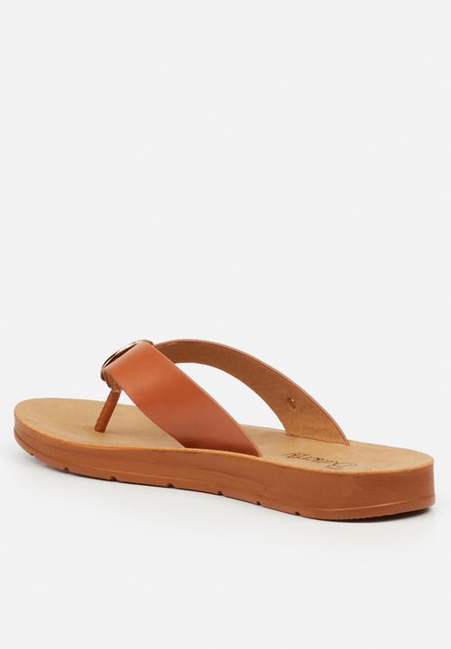 Butterfly Feet - Zina 25 thong sandal - tan