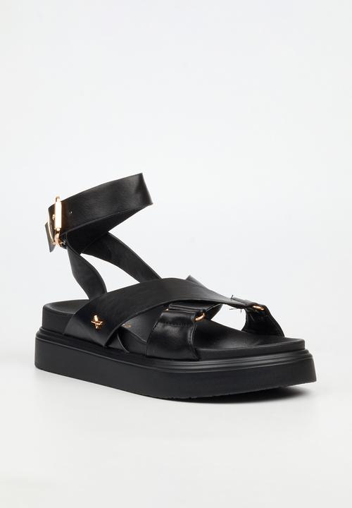 Rock & Co - Absolut 9 cross-over chunky sandal - black