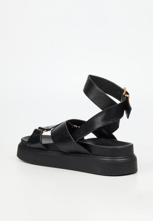 Rock & Co - Absolut 9 cross-over chunky sandal - black