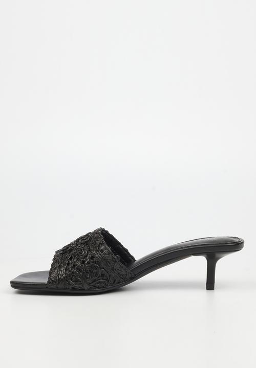 Miss Black - Devlin 1 macrame low heel - black