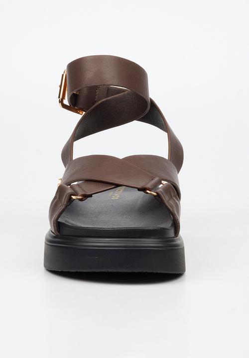 Rock & Co - Absolut 9 cross-over chunky sandal - chocolate