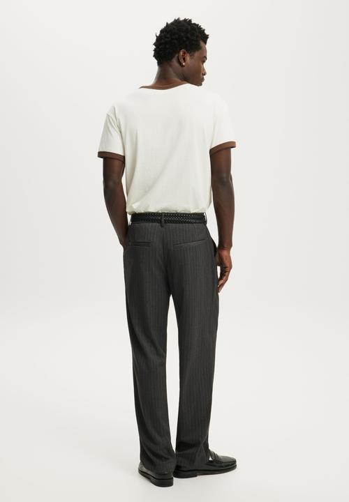 Cotton On - Baggy Pleated Pant - Dark Charcoal Pinstripe