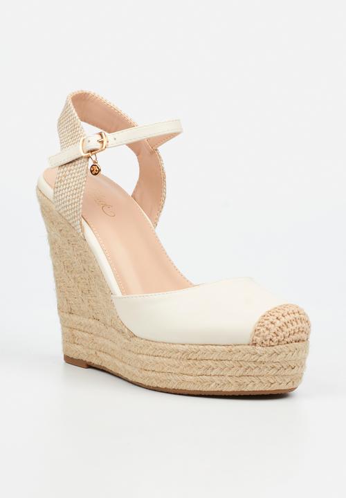Miss Black - Moniker 9 classic platform wedge - ivory