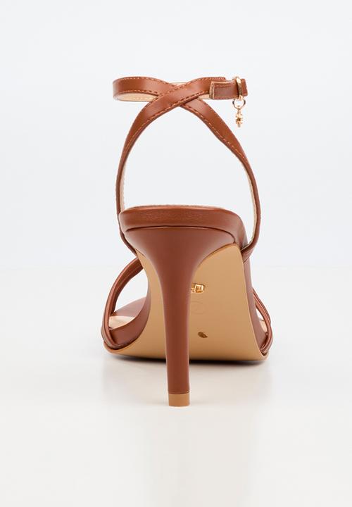 Miss Black - Nelly 1 classic ankle-strap heel - tan