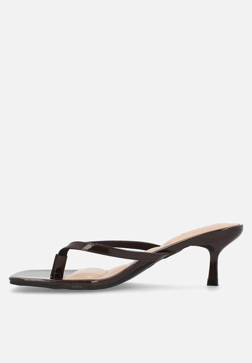 Madison® - Dial open toe mule - chocolate