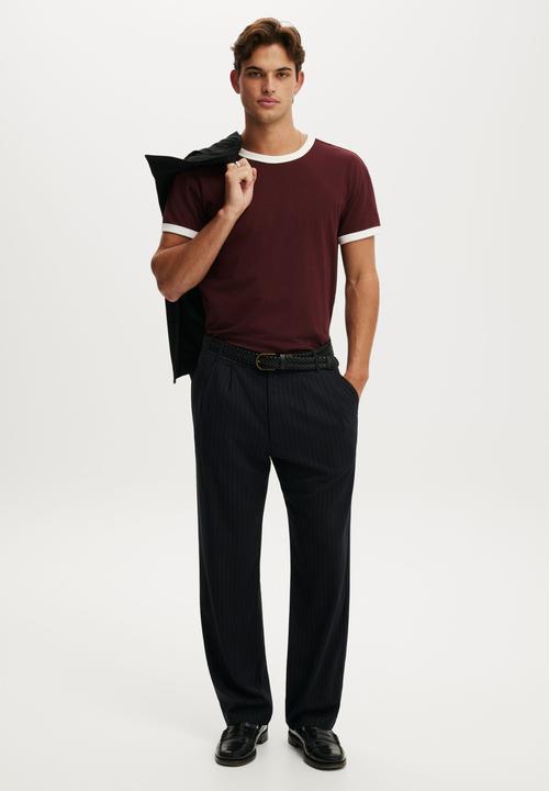 Cotton On - Baggy Pleated Pant - Dark Navy Pinstripe