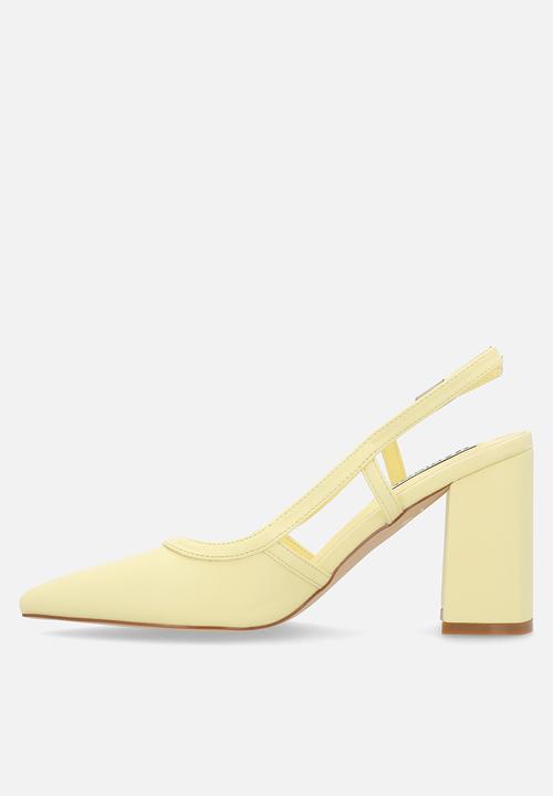 Madison® - Paula 3 closed toe slingback - yellow