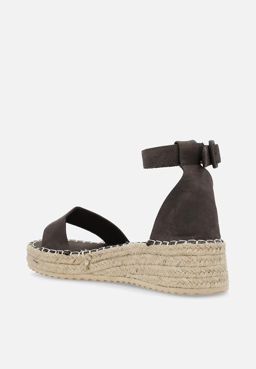 Madison® - Carina 4 ankle strap - chocolate