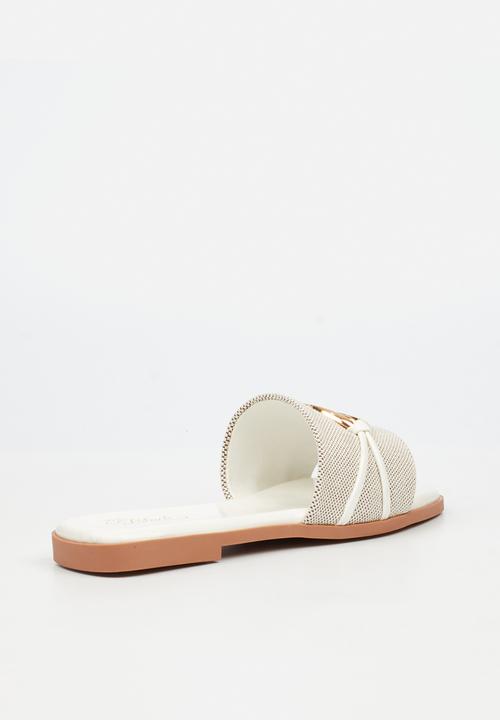 Miss Black - Zenia 2 combo sandal - white