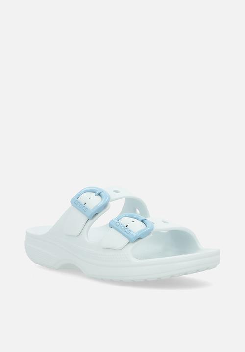 Crocs - SaturdayEnamelBuckleSandalW - Vapor Ice