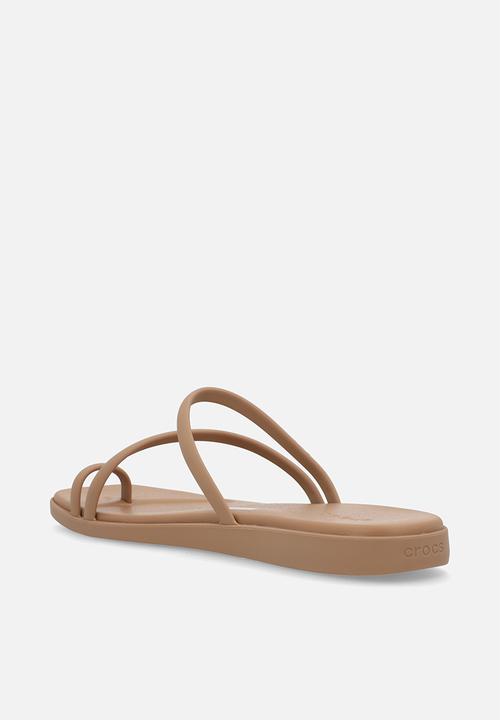 Crocs - Miami Toe Loop Sandal - Milk Chocolate