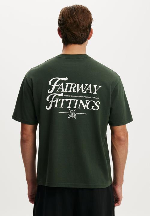 Cotton On - Everyday Fit Graphic T-shirt - Heritage Green/Fairway Craft