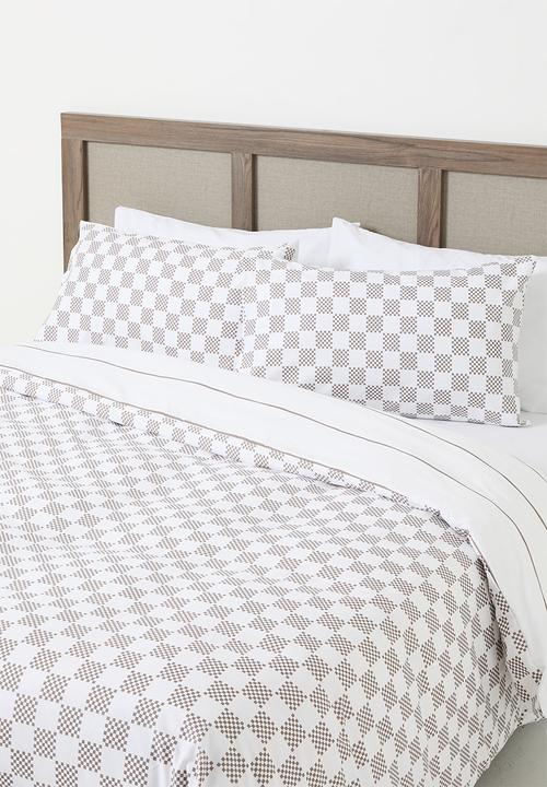 Sixth Floor - Distressed Check Super Soft Duvet Set - Neutral