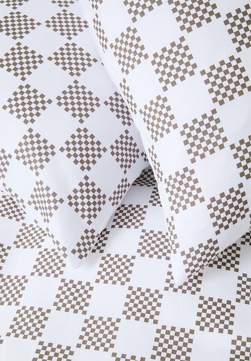 Sixth Floor - Distressed Check Super Soft Duvet Set - Neutral