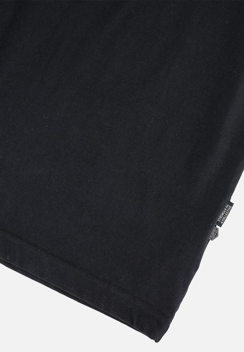 S.P.C.C - Surge Riven Tee - Black
