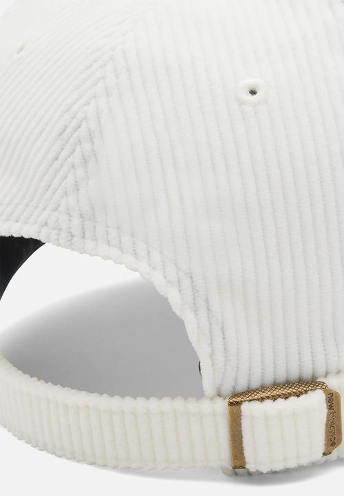 New Balance  - 47 Cord Chainstitch Clean Up Cap - Sea Salt