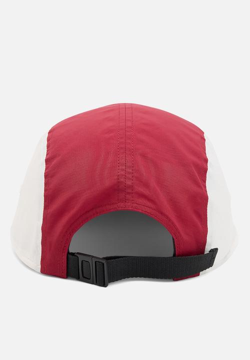 New Balance  - 47 Multi-Colored 5-Panel Cap - Podium Red
