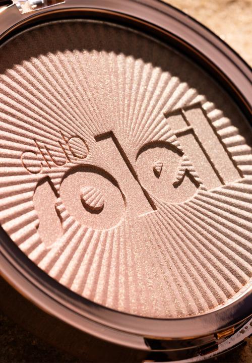 essence - club SOLEIL gradient highlighter - 01 Sunset Drip