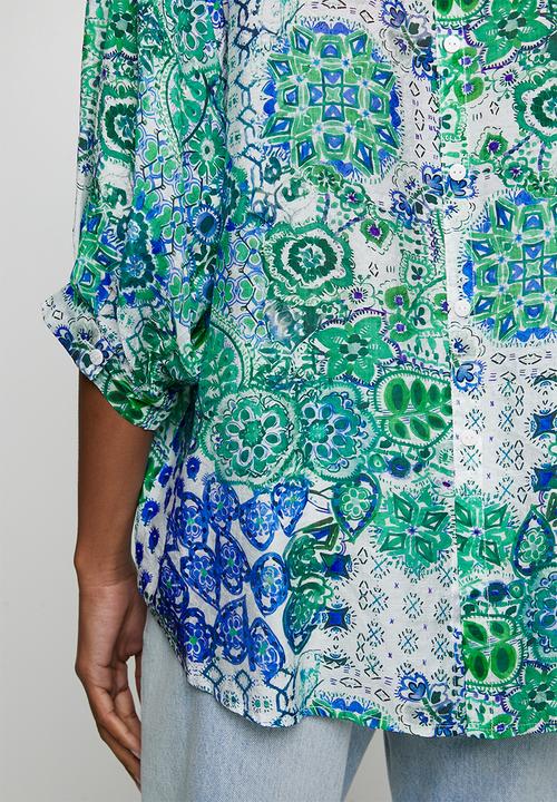 MANDI - Half Sleeve Batwing Easy Wearing Sheer Printed Blouse - Multi Green