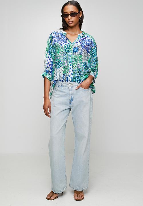 MANDI - Half Sleeve Batwing Easy Wearing Sheer Printed Blouse - Multi Green