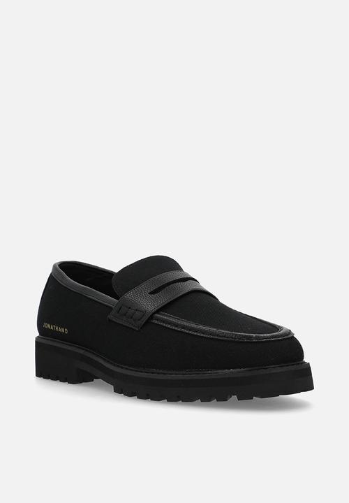 Jonathan D - J Penny canv - Black