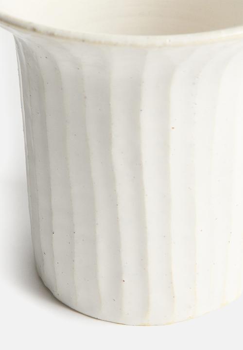 H&M - Textured stoneware vase - white