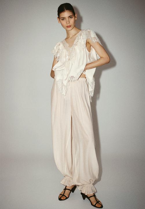 H&M - Lace-trimmed blouse - cream