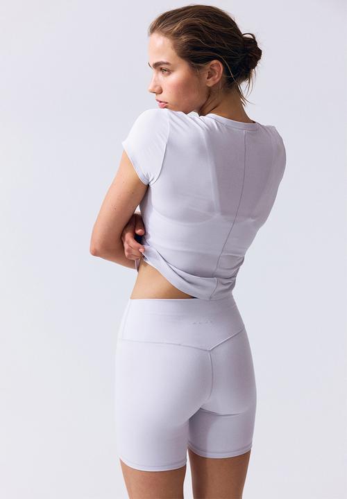 H&M - Sports top with drymove? - lilac