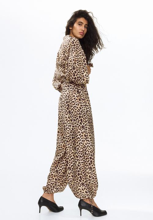 H&M - Barrel-leg trousers - beige/leopard print