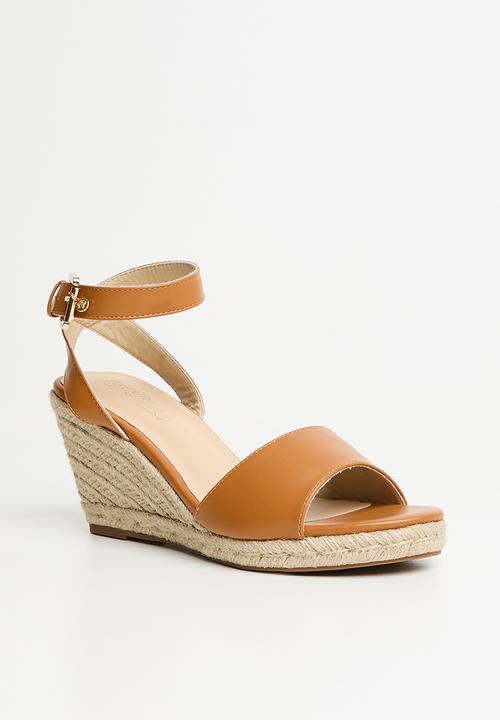 Miss Black - Jojo 8 classic wedge - tan