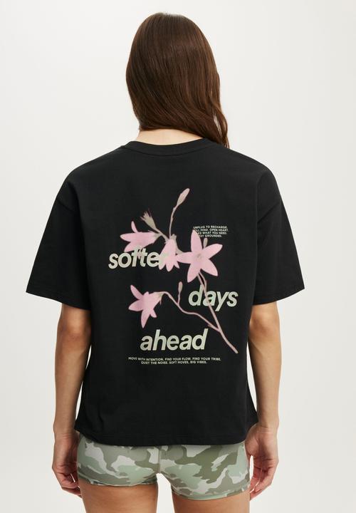 Cotton On - Active Graphic Tee - Black/Cuteility