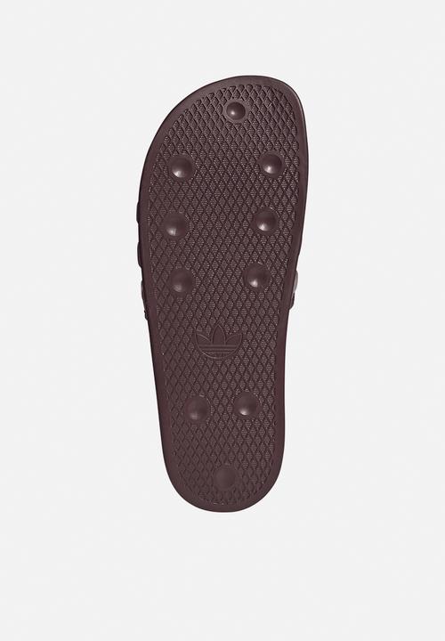 adidas Originals - Adilette Og Cf - Maroon/Ftwr White/Core Black