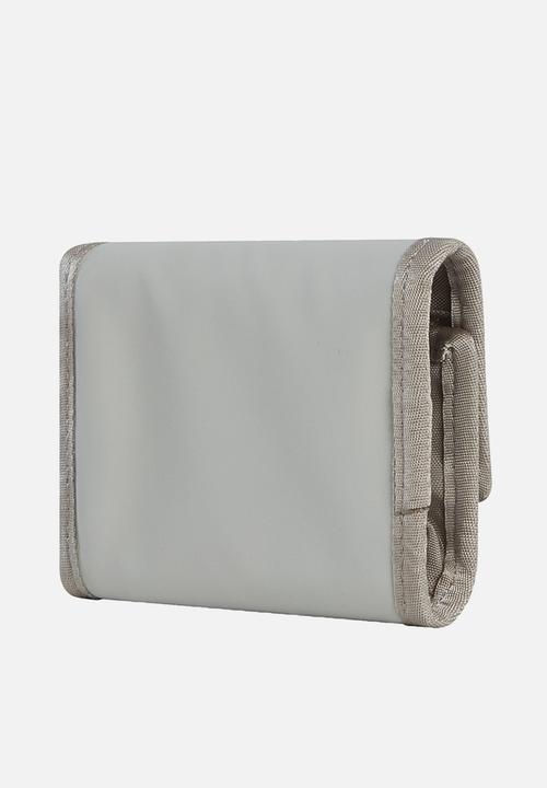 The North Face - Base Camp Wallet - Cumulus Cloud-Stone Slab 