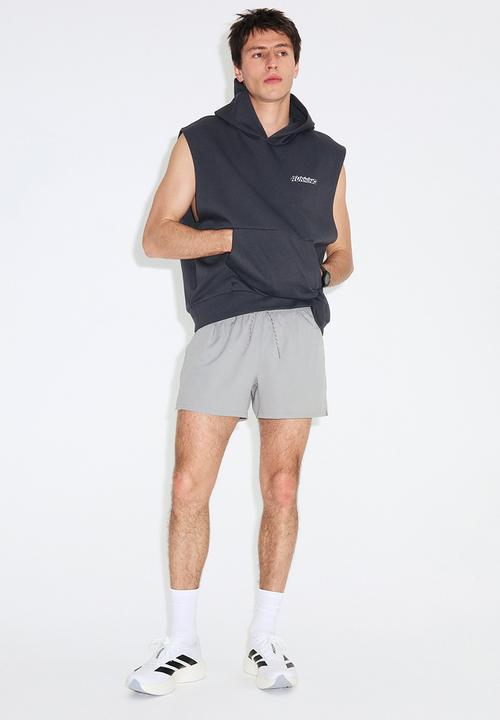 H&M - Lightweight quick dry running shorts​ ​ - light grey